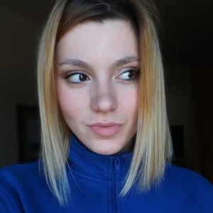 Meet your Posher, Veronika